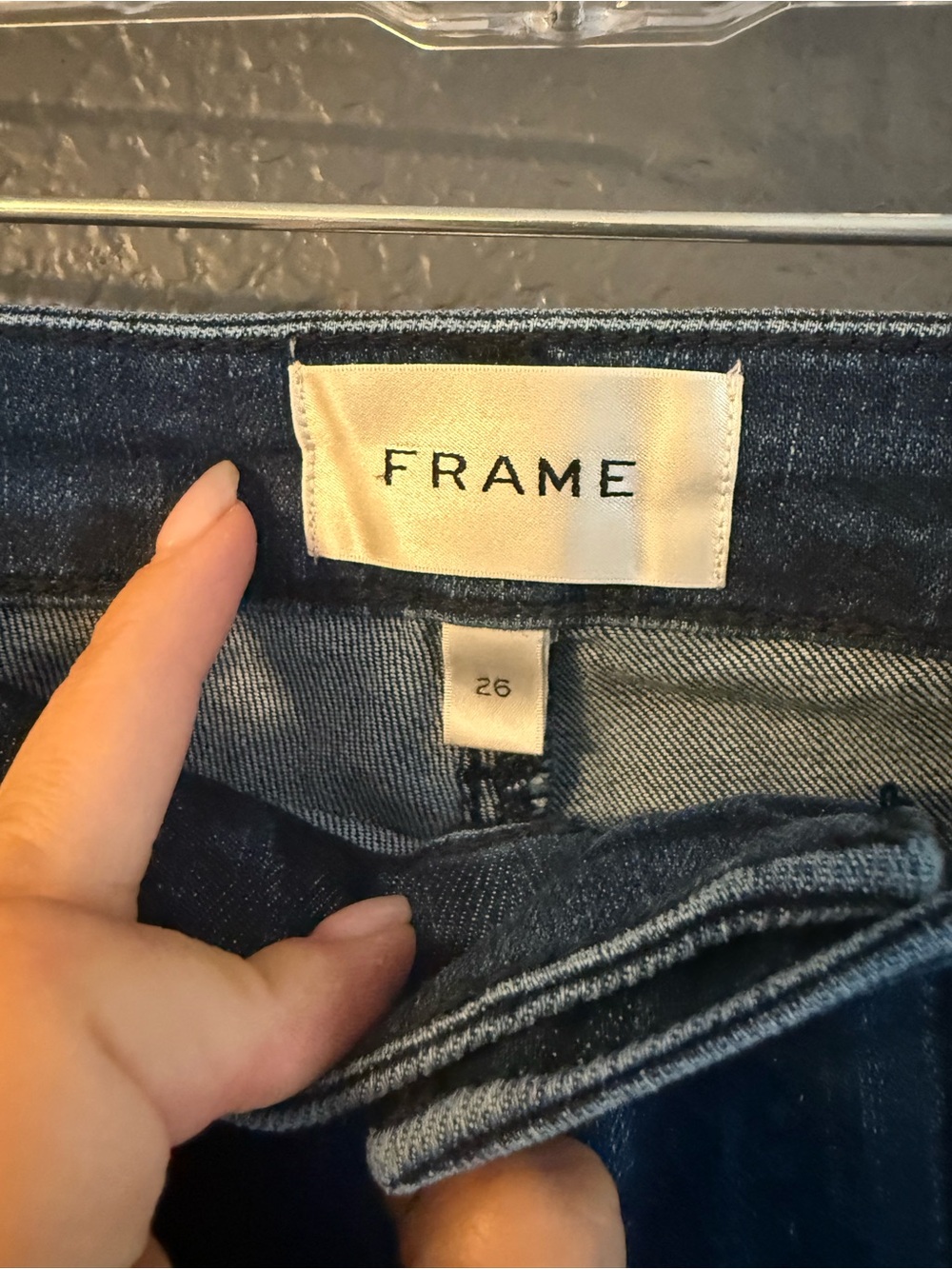 FRAME • Reboot High Rise Crop Modernist pocket Jeans in Jest size 26 - Picture 7 of 10